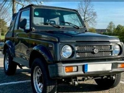 Suzuki Samurai