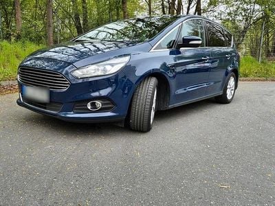 Usata Ford S-MAX S 150 CV (110 kW) 2015 Blu Monovolume