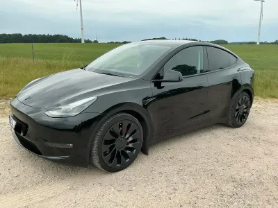 Gebraucht Tesla Model Y Performance 392 kW (534 PS) 2022 Schwarz SUV