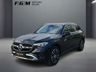 Gebraucht Mercedes GLC200 Avantgarde 204 PS (150 kW) 2024 Schwarz SUV