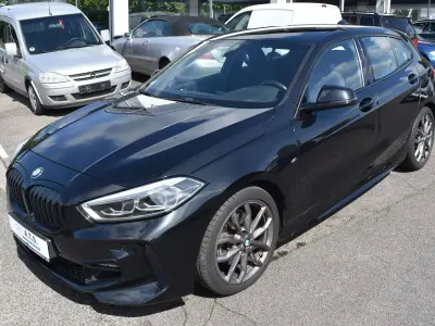 Gebraucht BMW 118 M Sport 140 PS (102 kW) 2021 Black sapphire metallic Kleinwagen