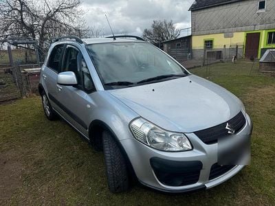 Gebraucht Suzuki SX4 107 PS (78 kW) 2008 Silber SUV