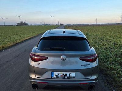 Gebraucht Alfa Romeo Stelvio Veloce 280 PS (205 kW) 2021 Grau SUV