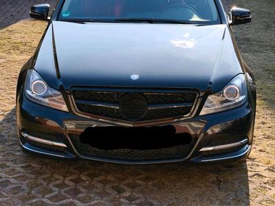Gebraucht Mercedes C220 170 PS (125 kW) 2013 Schwarz Kombi