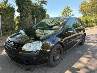 Gebraucht VW Golf IV 75 PS (55 kW) 2005 Schwarz Limousine