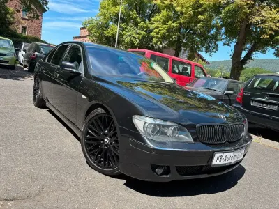 Gebraucht BMW 740 306 PS (225 kW) 2006 Schwarz Limousine
