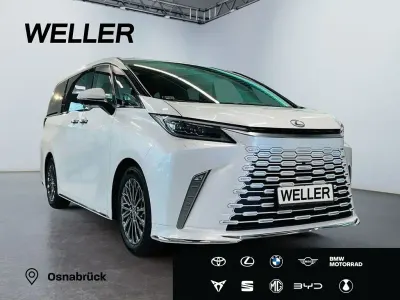 Gebraucht Lexus LM350h Executive Line 250 PS (183 kW) 2025 Titaniumweiß Van / Kleinbus