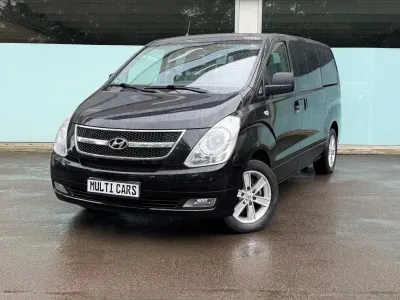 Gebraucht Hyundai H-1 Premium 170 PS (125 kW) 2010 Schwarz Van / Kleinbus