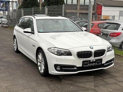 Gebraucht BMW 525 Sport Line 218 PS (160 kW) 2015 Weiß Limousine