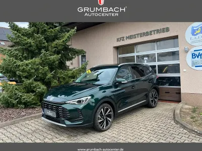 Neu MG ZS Luxury 194 PS (142 kW) 2026 (gjy) green met. SUV