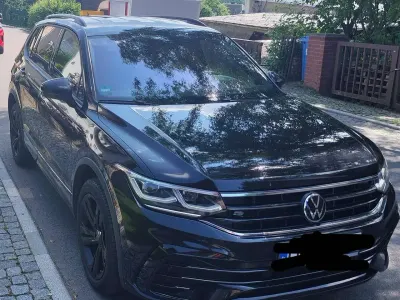 Gebraucht VW Tiguan Allspace R-line 190 PS (139 kW) 2022 Schwarz SUV