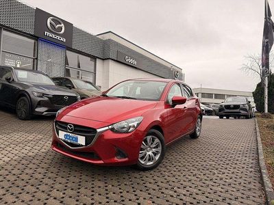 Gebraucht Mazda 2 Touring 75 PS (55 kW) 2016 Rot Kleinwagen