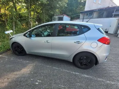 Gebraucht Kia Ceed Edition 7 136 PS (100 kW) 2017 Silber Kleinwagen