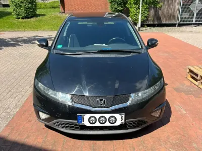 Gebraucht Honda Civic 140 PS (102 kW) 2008 Schwarz Kleinwagen