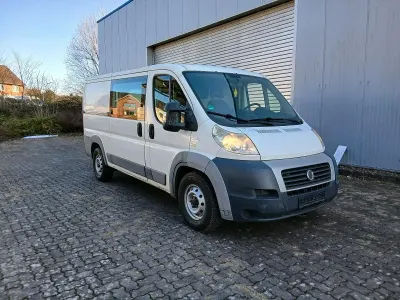 Gebraucht Fiat Ducato 130 PS (95 kW) 2012 Andere farben Van