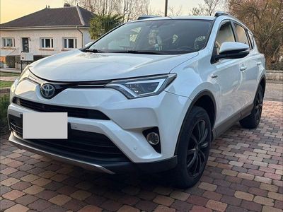 Gebraucht Toyota RAV4 Edition-S 197 PS (144 kW) 2017 Weiß SUV