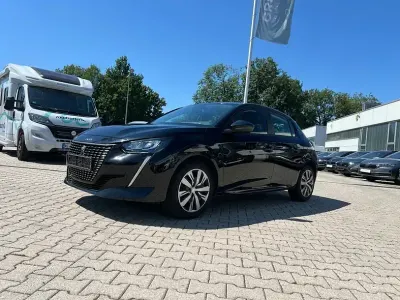 Gebraucht Peugeot 208 Active 102 PS (75 kW) 2020 Schwarz perla nera metallic Kleinwagen