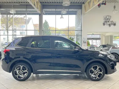 Neu MG ZS Comfort 116 PS (85 kW) 2025 Pebble black SUV