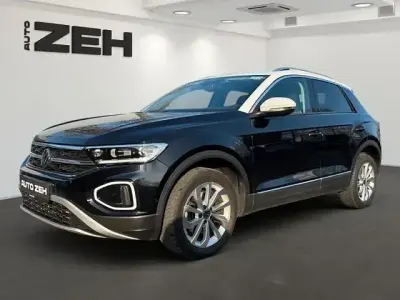 Używany VW T-Roc Style 150 KM (110 kW) 2023 Czarny SUV