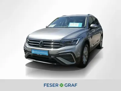 Gebraucht VW Tiguan Life 150 PS (110 kW) 2025 Silber SUV