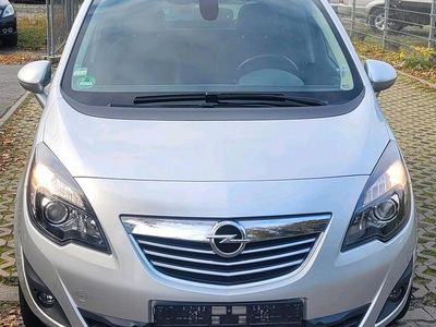 Silber Gebraucht 2012 Opel Meriva Van / Kleinbus | 3.500 € (Guter Preis)
