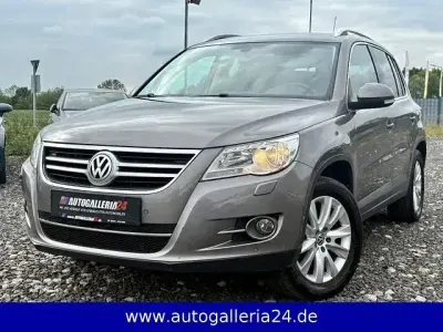 Gebraucht VW Tiguan Team 150 PS (110 kW) 2010 Slate grey SUV