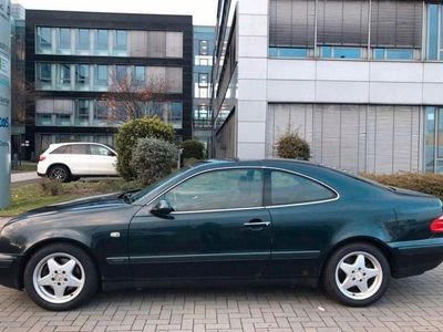 Mercedes CLK320