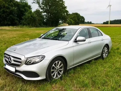 Gebraucht Mercedes E200 Avantgarde 184 PS (135 kW) 2018 Silber Limousine