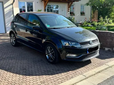Gebraucht VW Polo Sound 75 PS (55 kW) 2017 Schwarz Kleinwagen