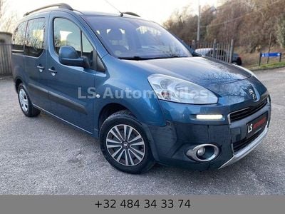 Gebraucht Peugeot Partner Tepee 92 PS (67 kW) 2014 Blau Van / Kleinbus
