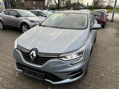 Gebraucht Renault Mégane IV Intens 140 PS (102 kW) 2020 Baltic grey Limousine