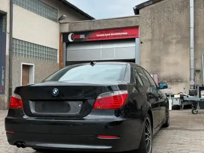 Brugt BMW 525 218 HK (160 kW) 2007 Sort Sedan