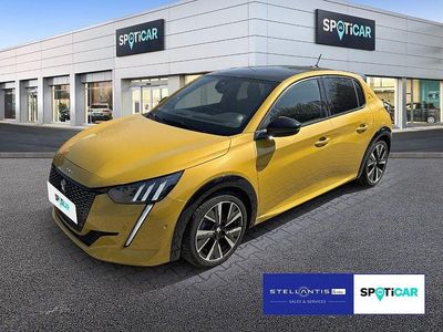 Second-hand Peugeot 208 GT 131 CP (96 kW) 2023 Galben Hatchback