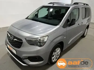 Gebraucht Opel Combo Life Ultimate 131 PS (96 kW) 2023 Grau Van / Kleinbus