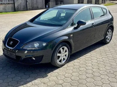 Gebraucht Seat Leon Style 125 PS (91 kW) 2011 Grau Kleinwagen