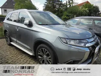 Gebraucht Mitsubishi Outlander 150 PS (110 kW) 2016 Grau SUV
