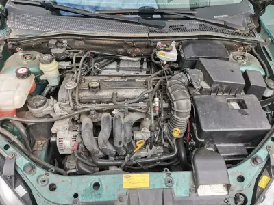 Gebraucht Ford Focus Ambiente 101 PS (74 kW) 2000 Grün Limousine