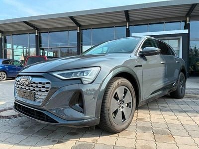 Usata Audi Q8 e-tron 250 kW (340 CV) 2024 Grigio SUV