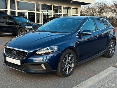 Gebraucht Volvo V40 CC Ocean Race 120 PS (88 kW) 2015 Blau Kombi