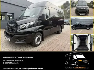 Occasion Iveco Daily 175 ch (128 kW) 2022 Noir Berline