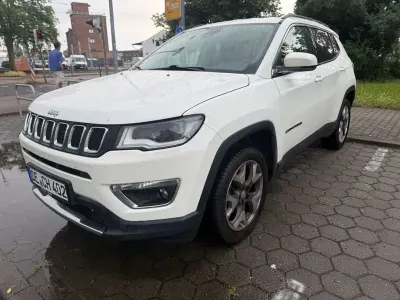 Gebraucht Jeep Compass Limited 170 PS (125 kW) 2019 Weiß SUV