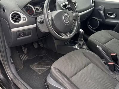 Gebraucht Renault Clio III 75 PS (55 kW) 2009 Schwarz Kleinwagen