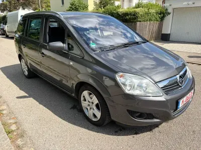 Gebraucht Opel Zafira 140 PS (102 kW) 2009 Silber Van / Kleinbus