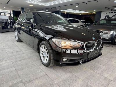 Schwarz Gebraucht 2018 BMW 118 Advantage Kleinwagen | 13.250 € (Fairer Preis)