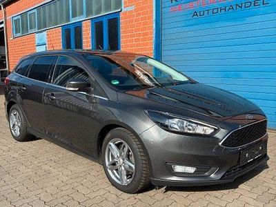 Gebraucht Ford Focus 125 PS (91 kW) 2016 Grau Kombi