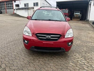 Rot Gebraucht 2006 Kia Carens LX Van / Kleinbus | 3.250 €