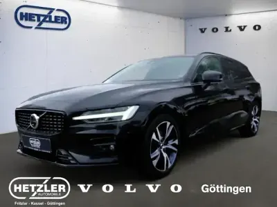 Gebraucht Volvo V60 Plus 197 PS (144 kW) 2022 Schwarz Kombi