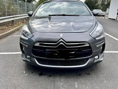 Gebraucht Citroën DS5 115 PS (84 kW) 2012 Grau Kleinwagen