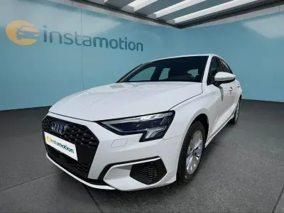 Gebraucht Audi A3 110 PS (80 kW) 2023 Weiß Limousine