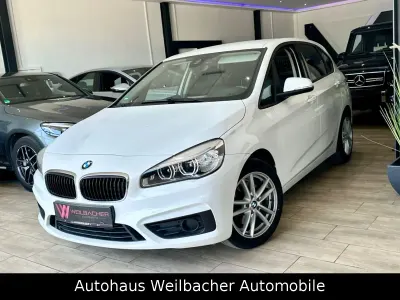 Gebraucht BMW 220 Active Tourer Basis 192 PS (141 kW) 2016 Weiß Van / Kleinbus